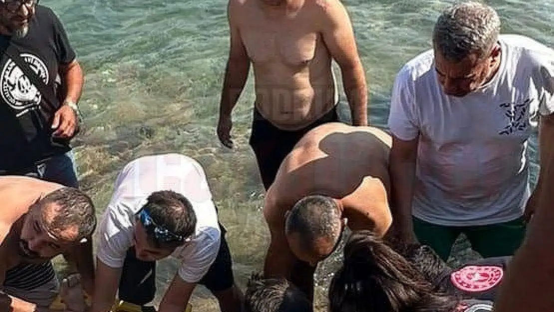 Denizde Kalbi Duran Vatandaş, Acil Müdahale ile Kurtarıldı'