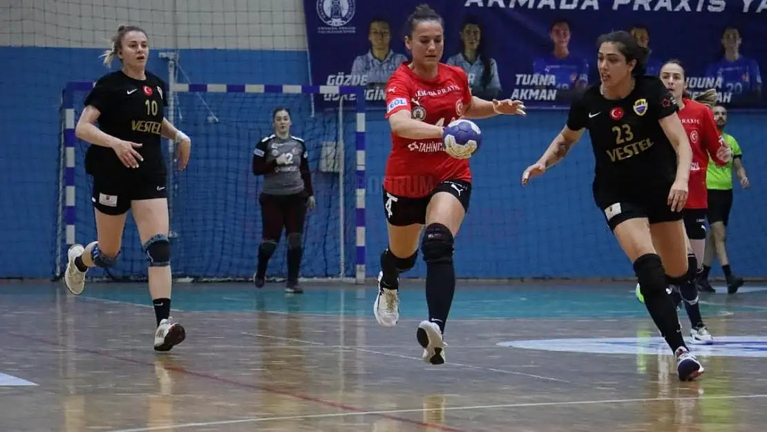 Denizin Kızları Play-Off Mücadelesinde ilk Maçını Kazandı