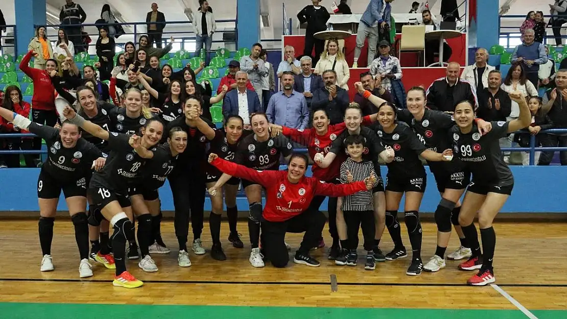 Denizin Kızları Üsküdar Mücadelesinin Galibi Oldu