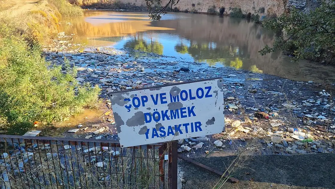 Derelere Atılan Çöpler, Denize Ulaştı