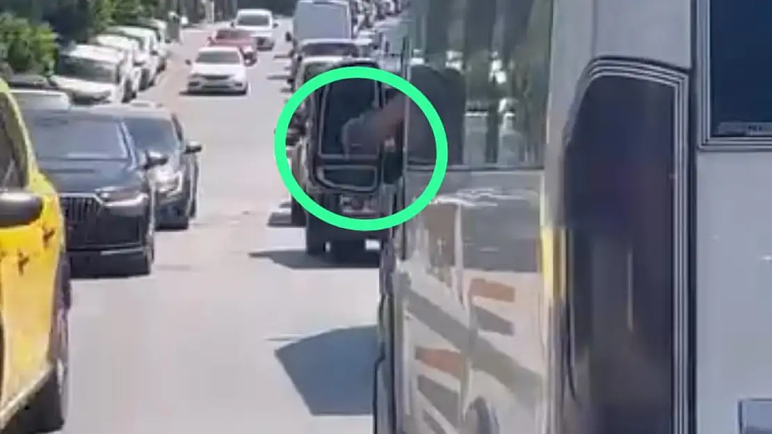 Duyarsız şöförden ! sorumsuz hareket !