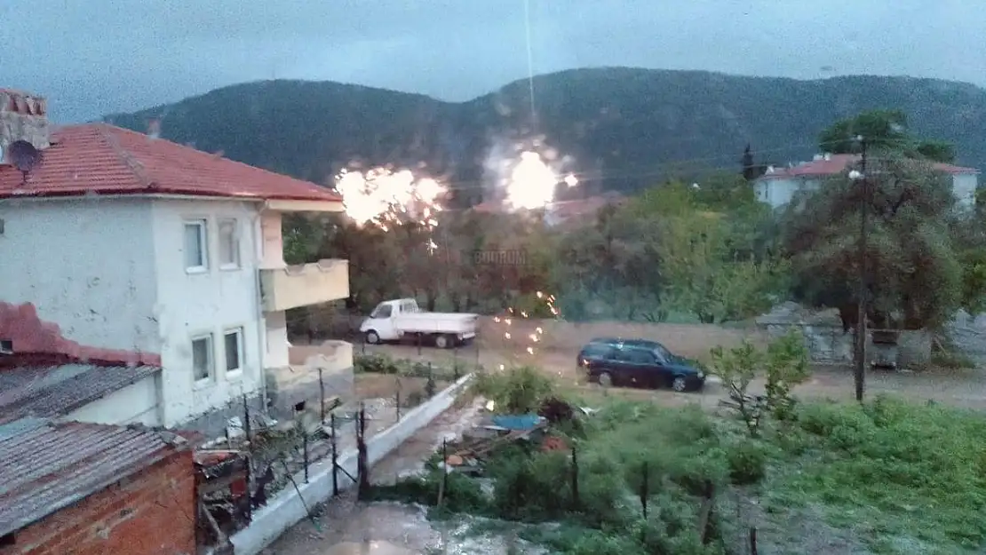 Elektrik Tellerinin Teması Sonrası Patlama Yaşandı