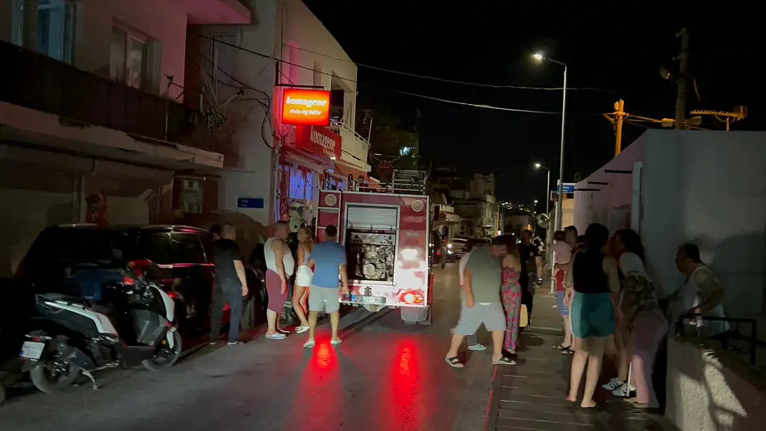 Eskiçeşme mahallesi'nde korkutan patlama: Ev alev aldı