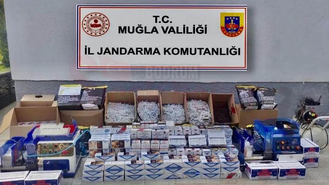 EVDE KAÇAK SİGARA ÜRETİP SATAN ŞAHISLAR YAKALANDI
