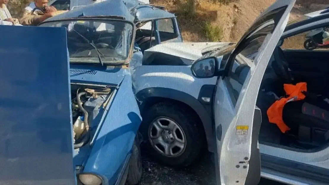 Feci kaza ! 1 ölü 6 yaralı