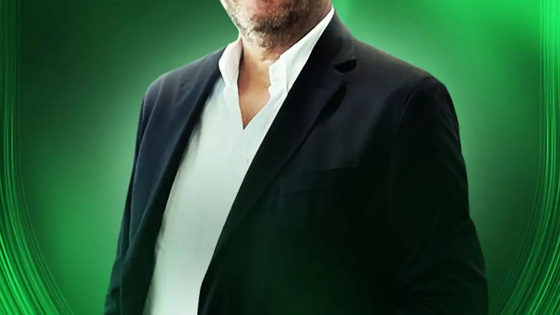 Fikret Öztürk Bayrağı Aşkın Demir'e Devretti