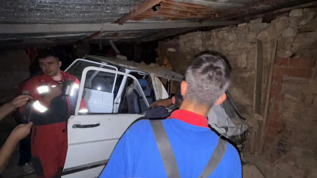 Freni boşalan otomobil felakete yol açtı: 1 ölü, 4 yaralı