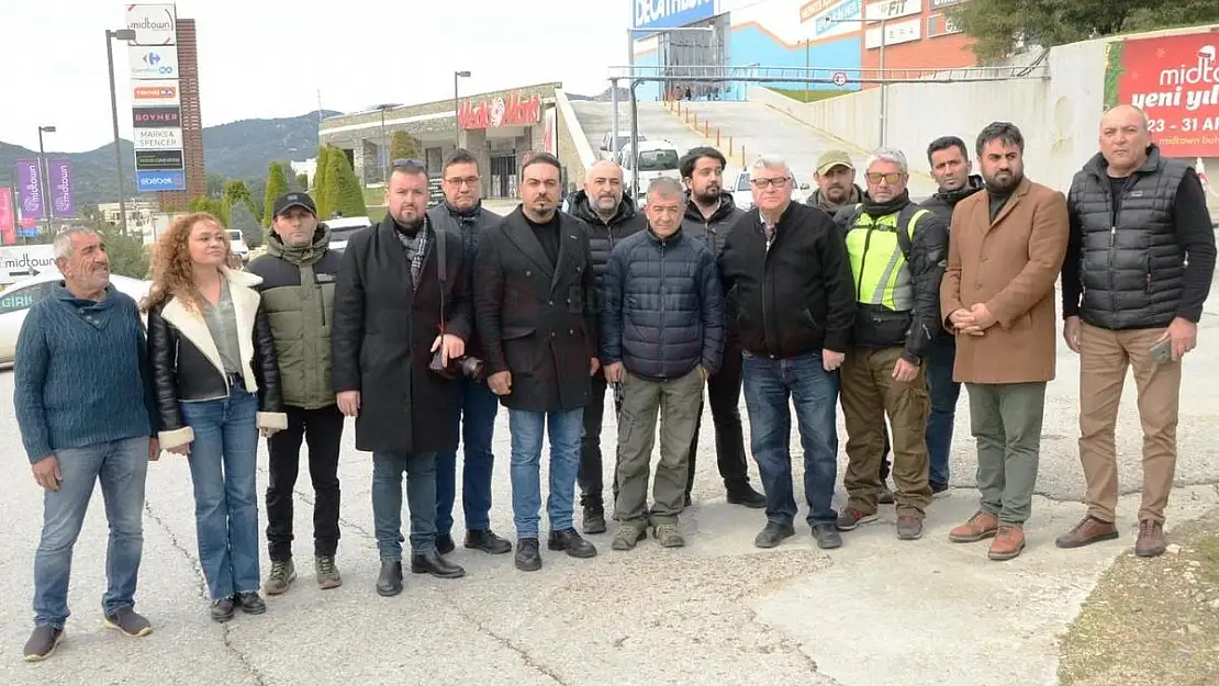 Gazeteciler Saldırıya Tepki Gösterdi