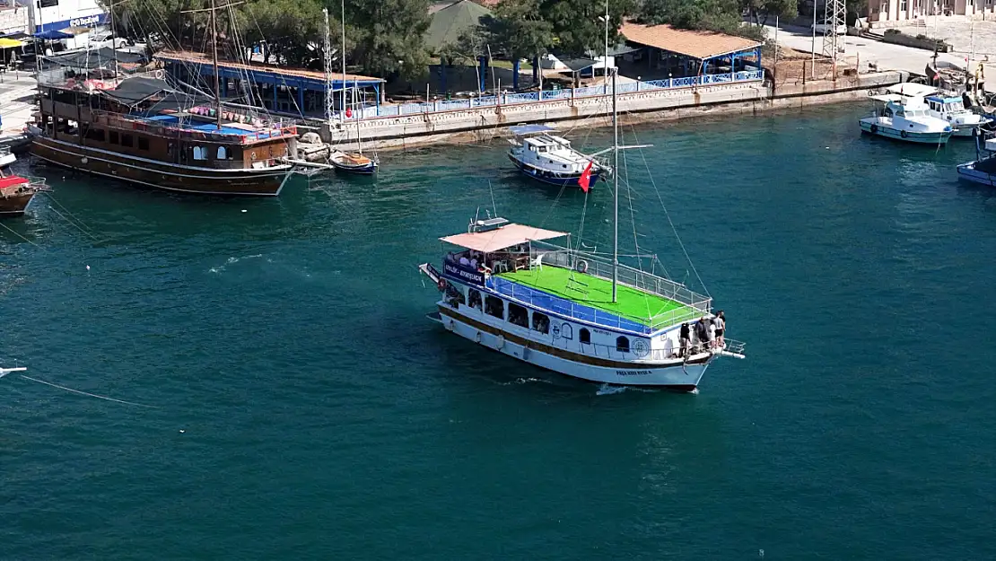 Güllük–Kıyıkışlacık arasında deniz ulaşımı başladı
