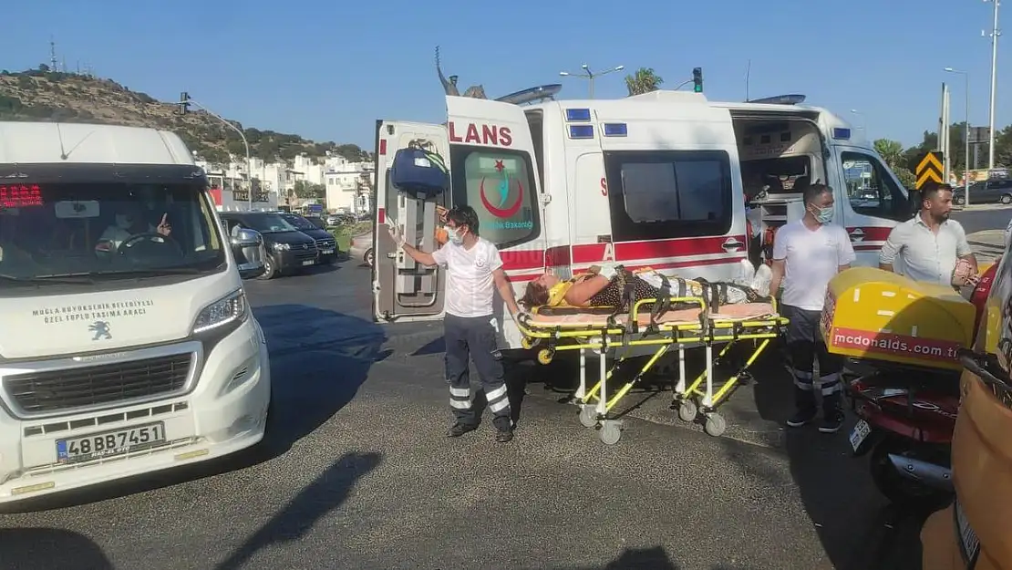 Gümbet Kavşağında Yaralamalı Motor Kazası