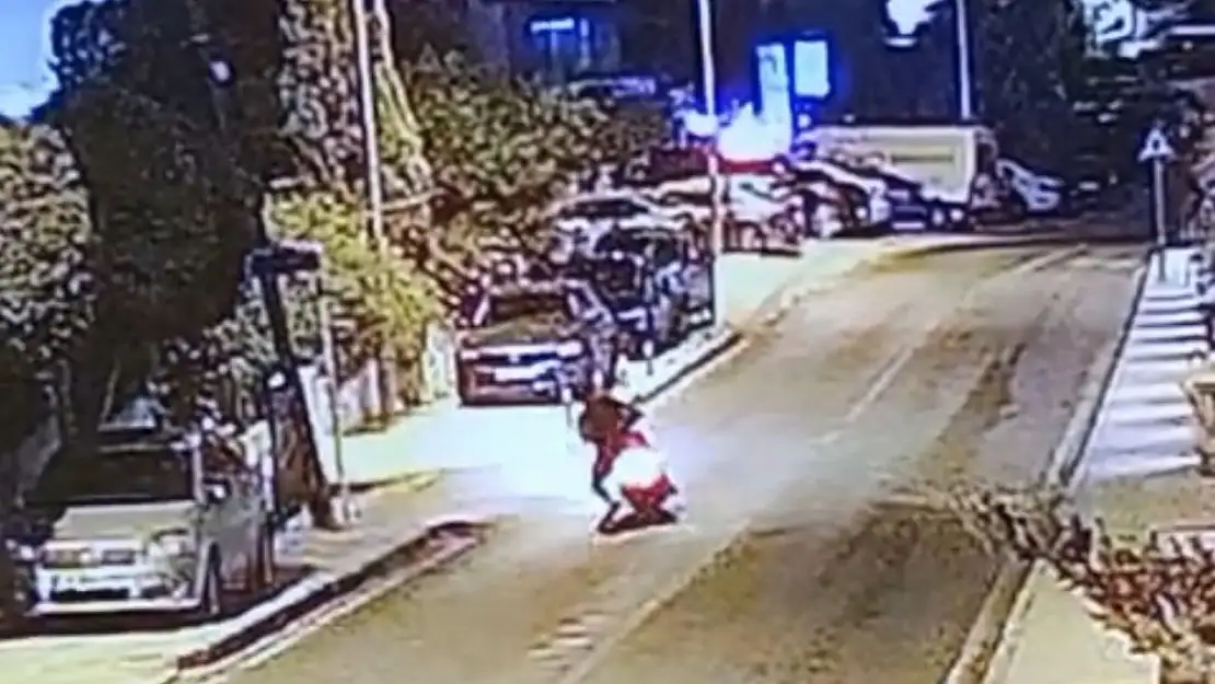 Gümbet'te motosiklet kazası güvenlik kamerasında