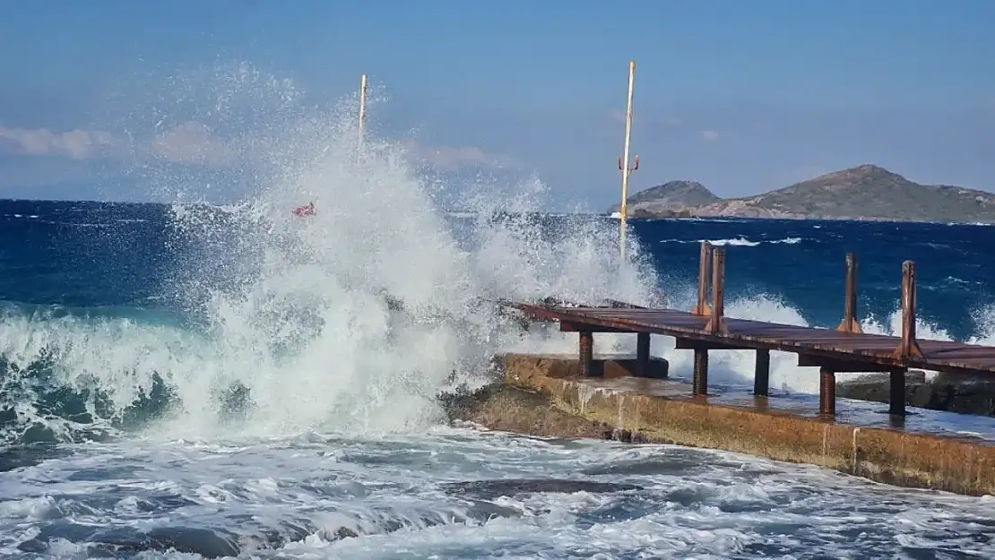 Güney Ege'de fırtına alarmı verildi