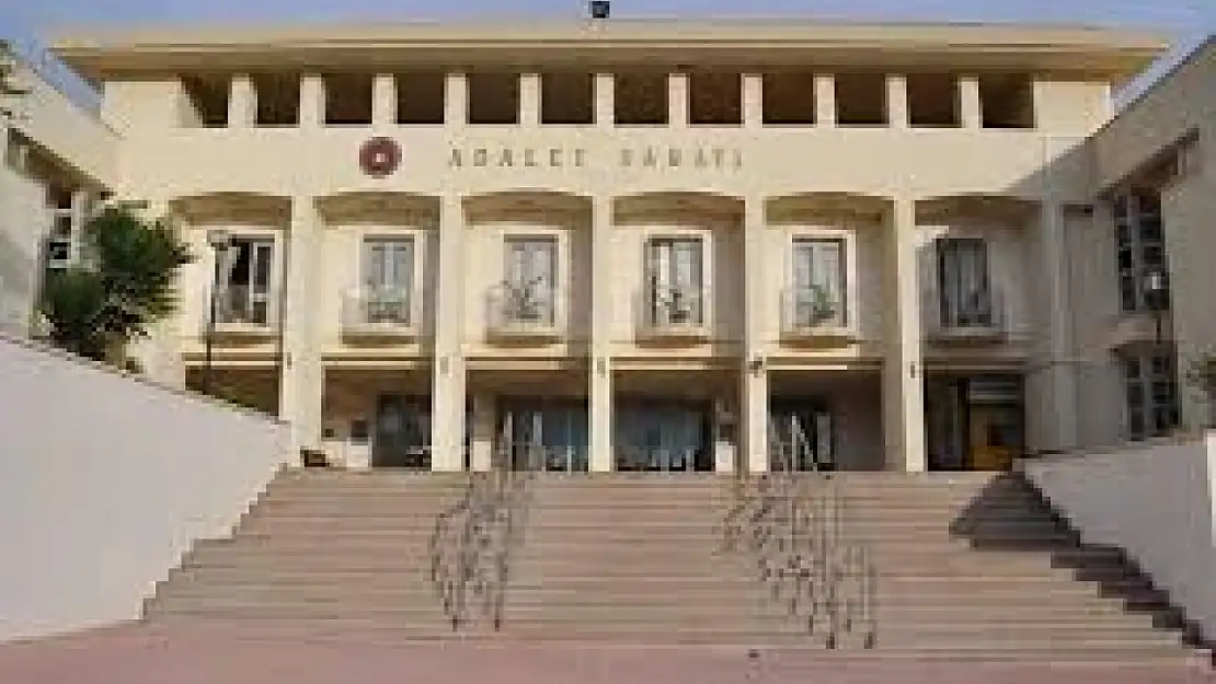 Hâkim ve Savcı Kararnamesiyle İki İsim Görev Yerini Değiştirdi