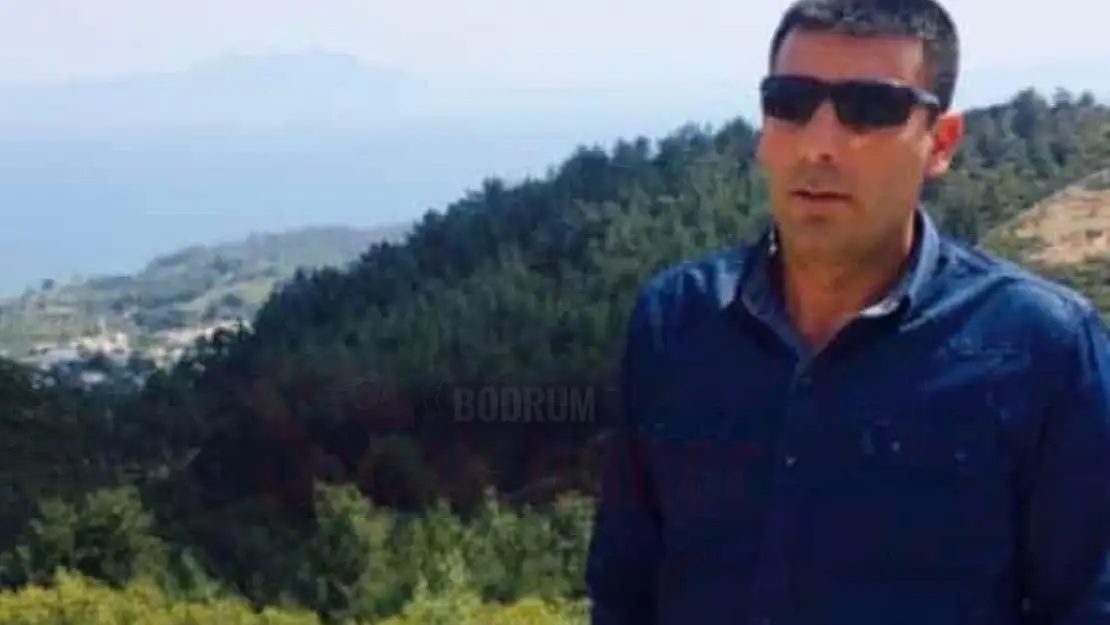 Halı Saha'da Fenalaşan Kişi Yaşamını Yitirdi