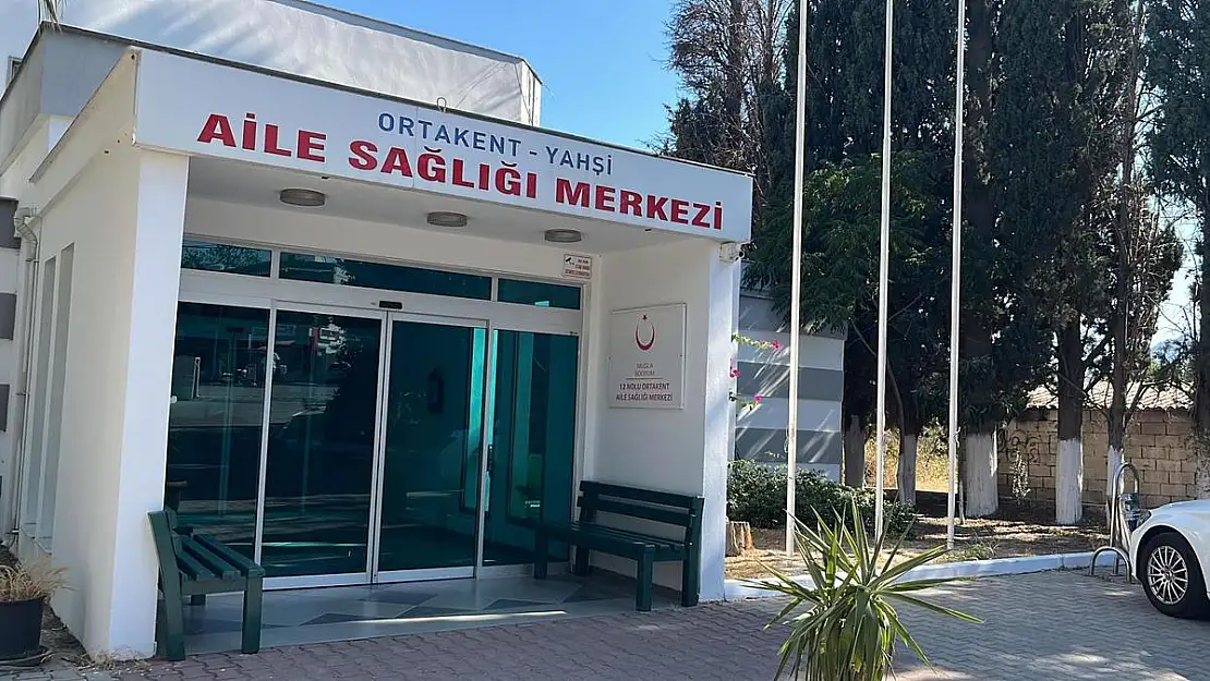 Hastanın Tartıştığı Doktor Fenalaşıp Yere Yığıldı