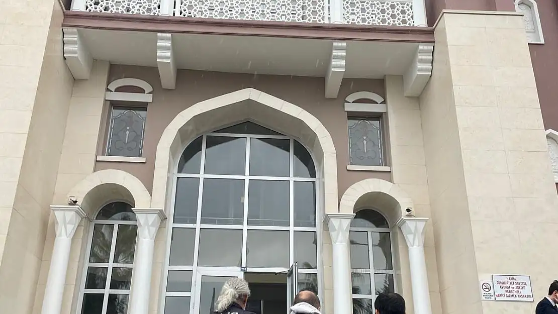 Hırsızlık Suçundan Aranan Kişi Yakalandı