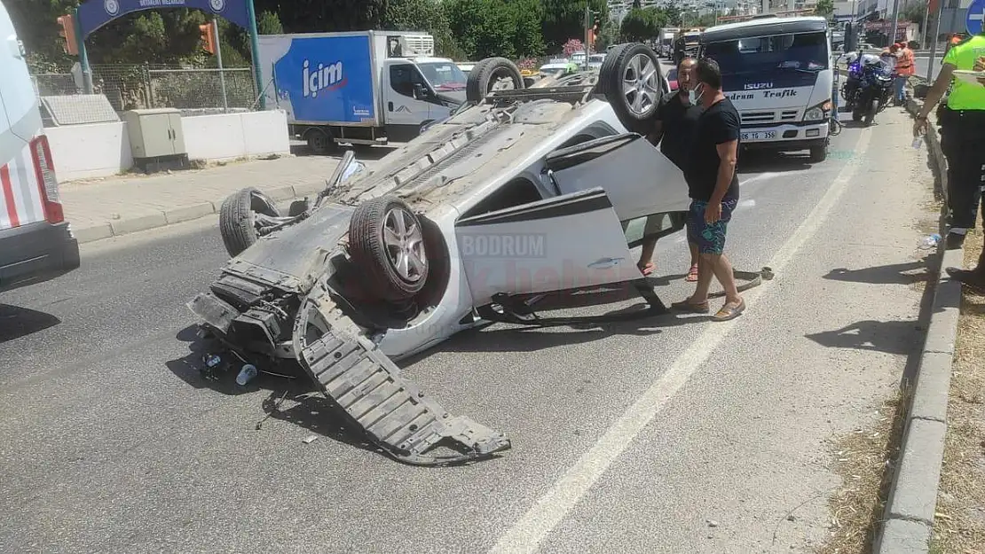 Hurdaya Dönen Araçtan Burnu Bile Kanamadan Kurtuldu