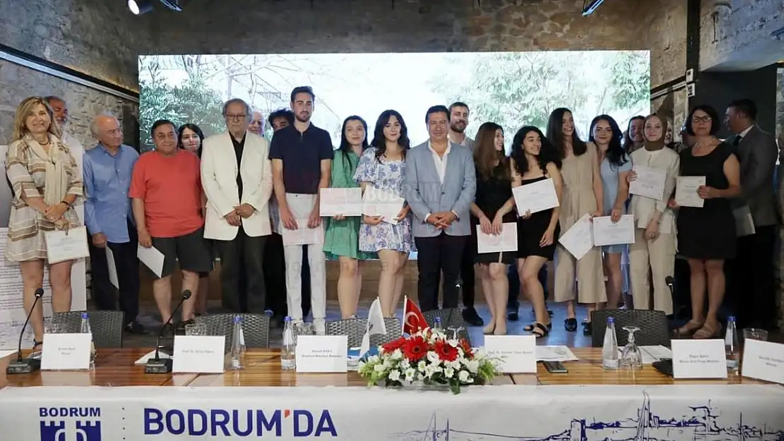 İki Meydan Bir Cadde Proje Sergisi ve Ödül Töreni Gerçekleştirildi