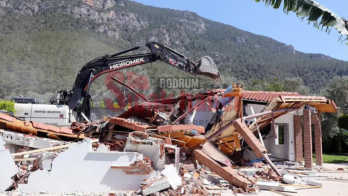 İmara aykırı yapıların yıkımı devam ediyor
