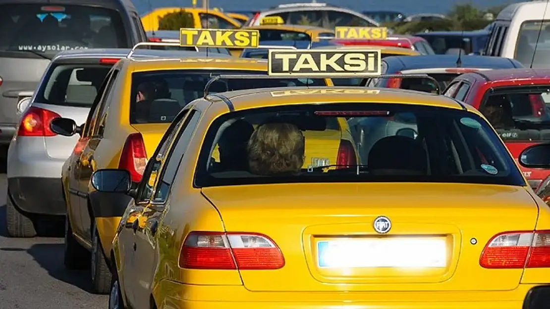 İngiltere'den Türkiye için Korsan Taksi Uyarısı!