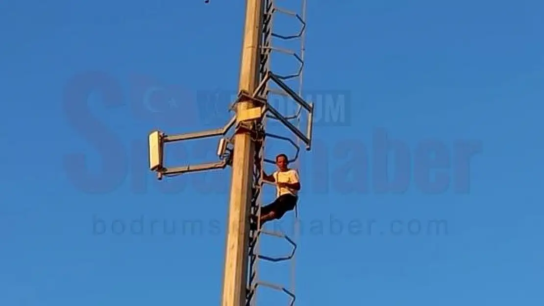 İntihar Etmek İçin 50 metre Yükseklikteki Baz İstasyonuna Çıktı