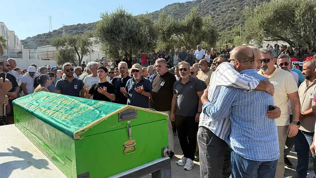 İş insanı Barbaros Zeki Kaplan son yolculuğuna uğurlandı !