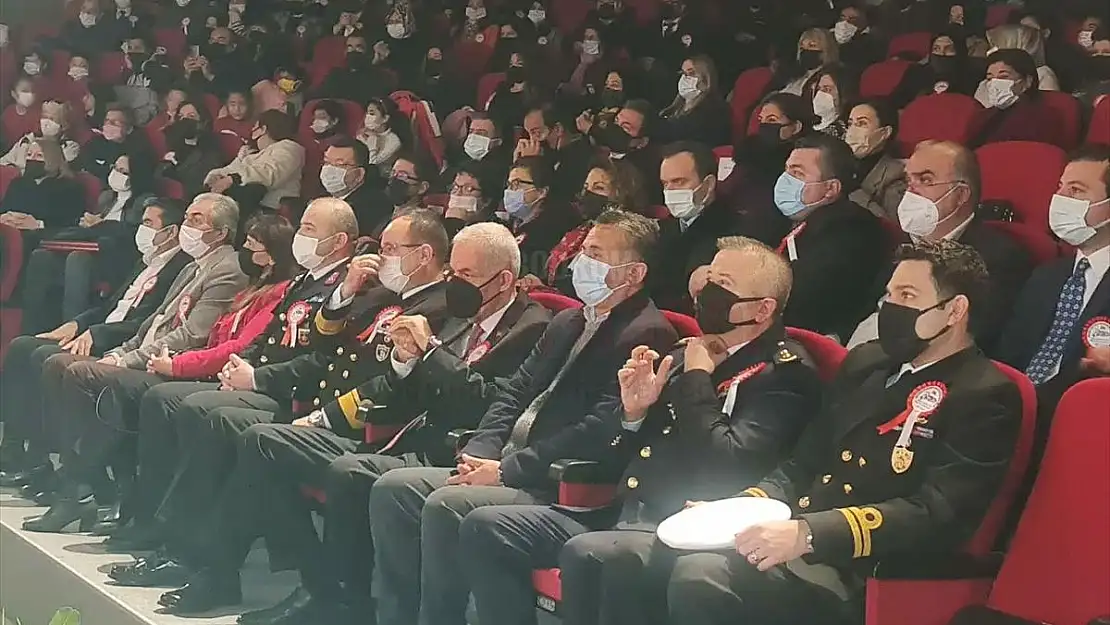 İstiklal Marşı'nın Kabulü ve Mehmet Akif Ersoy'u Anma Programları Düzenlendi
