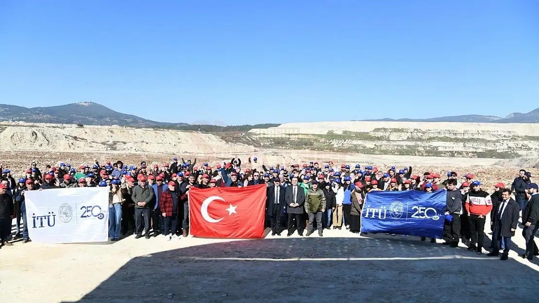 İTÜ'lü Öğrenciler, YK Enerji'nin Milas'taki Eski Maden Sahasına Fidan Dikti