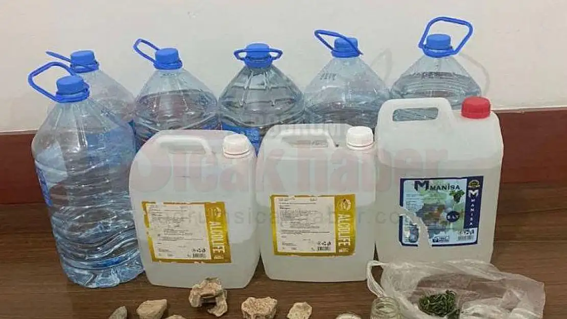 Jandarma Ekipleri 42 Litre Etil Alkol Ele Geçirdi