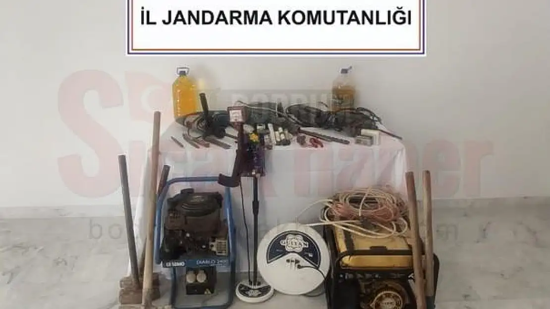 Kaçak Kazıya Jandarma Baskını