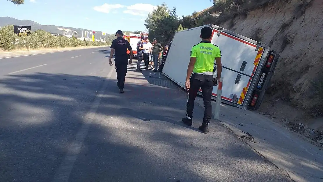 Kamyonetin Devrildiği Kazada 2 Kişi Yaralandı