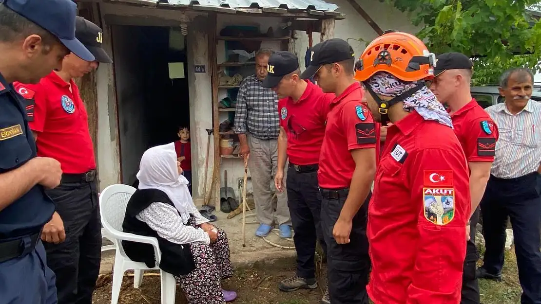 Kayıp Yaşlı Kadın Kardeşinin Evinde Bulundu