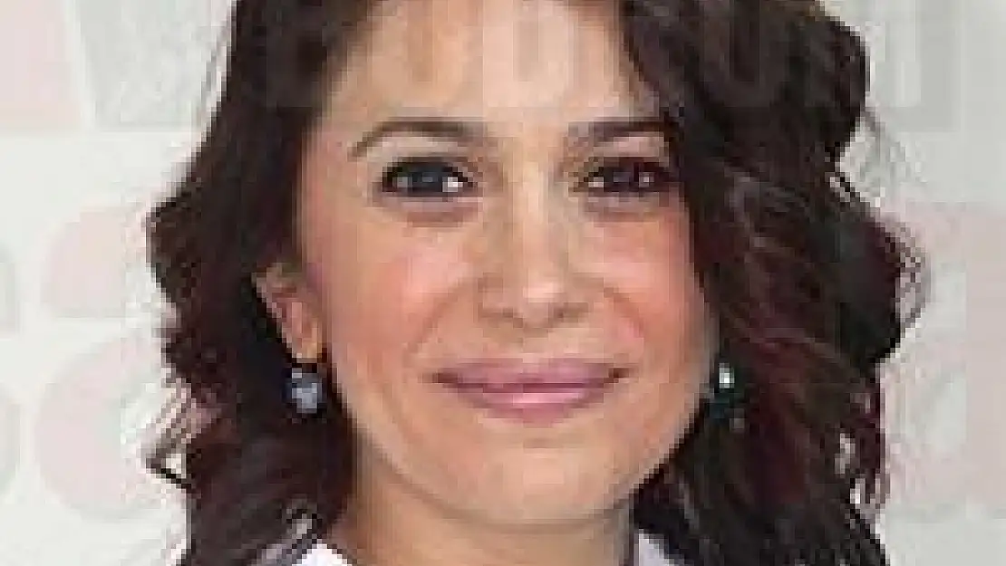 Kırışıklıklarla savaşta arı desteği