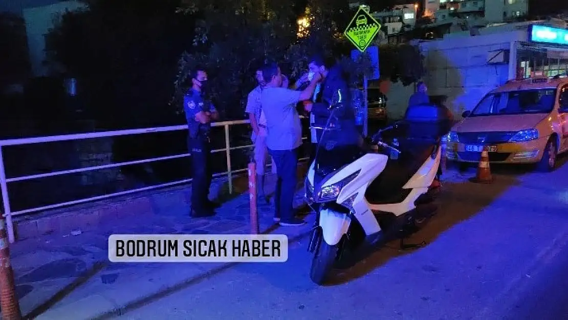 Köpeklere çarpmamak için canından oluyordu