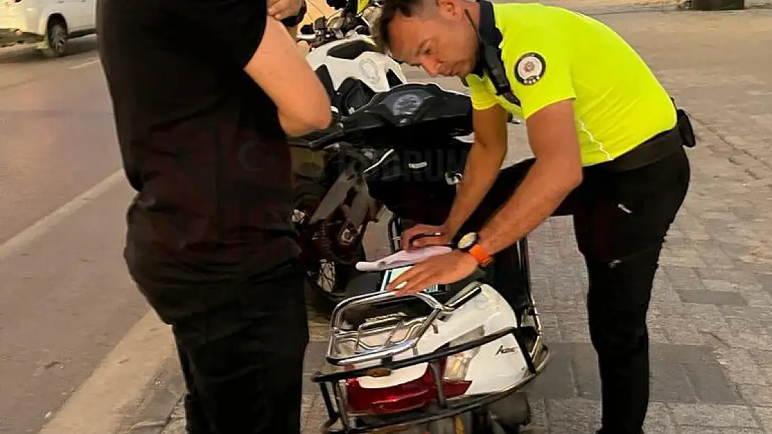 Kuralları Hiçe Sayan Sürücü  Ekiplerce  Yakalandı