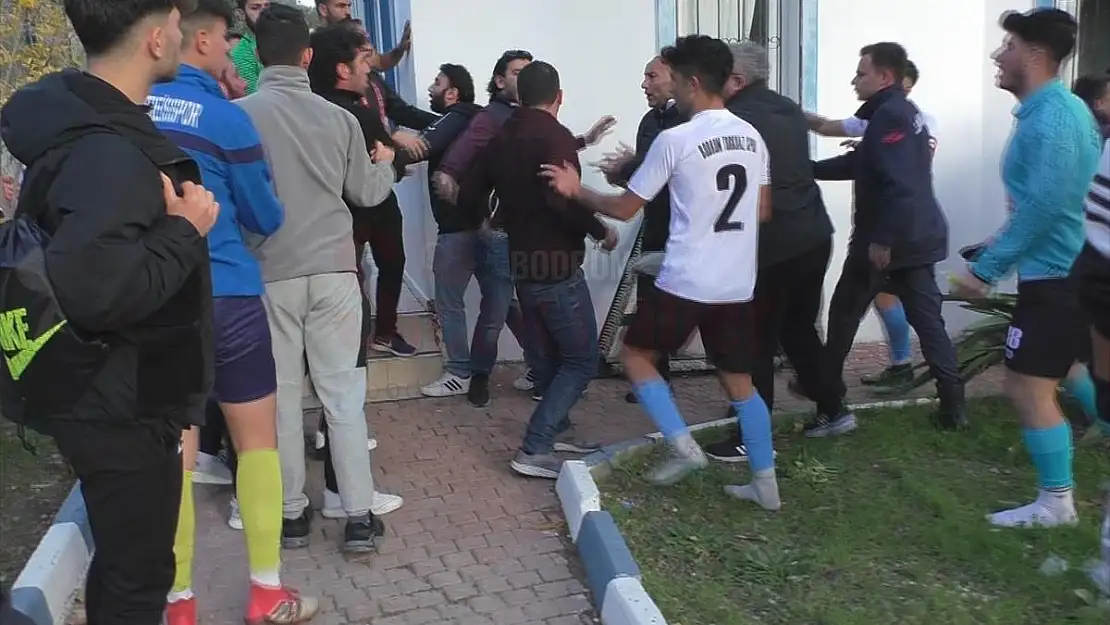 Maç Sonunda Çıkan Kavgada Bir Oyuncu Yaralandı