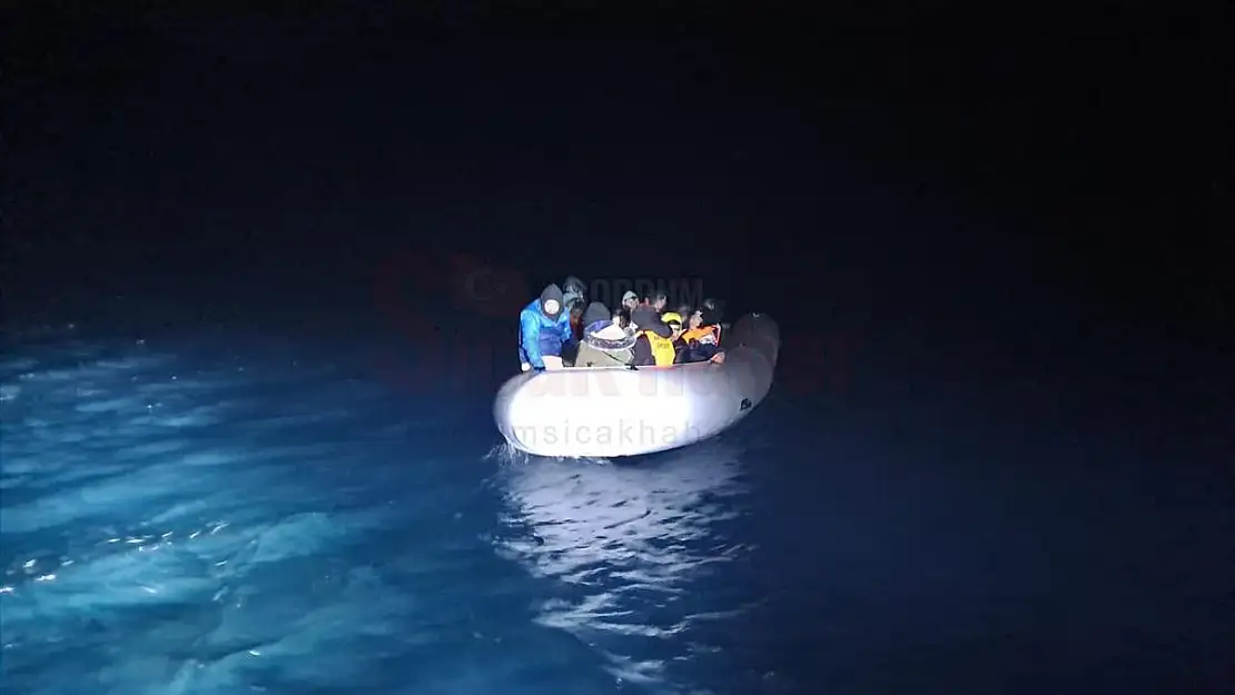 Marmaris açıklarında 16 düzensiz göçmen yakalandı
