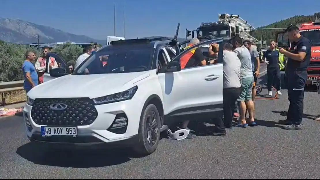 Menteşe'de Feci Kaza 2 Yaralı!