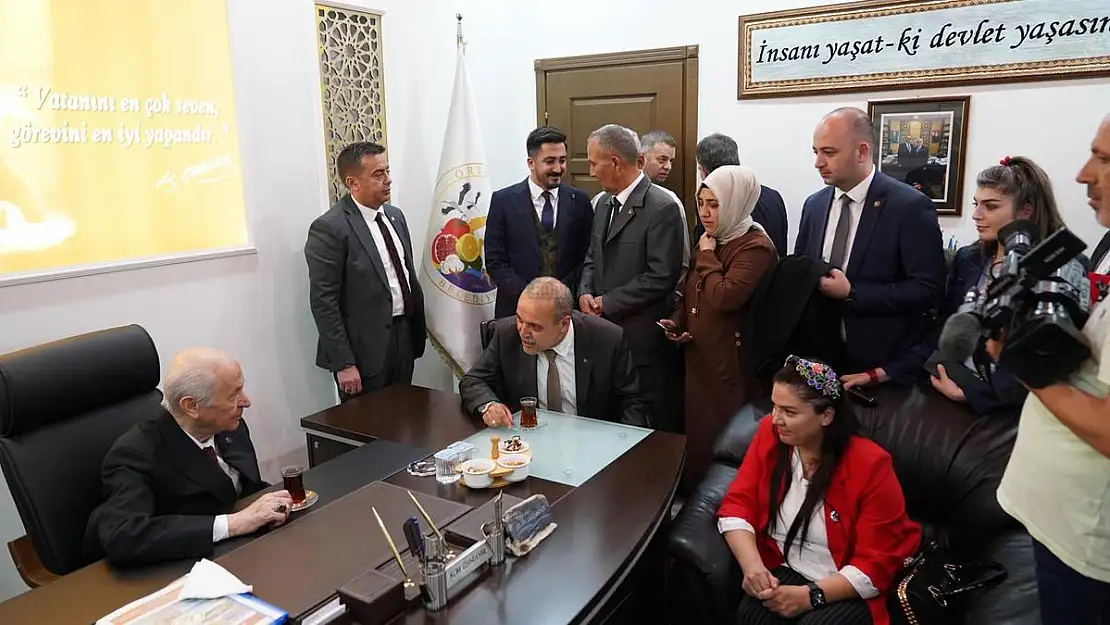 MHP Lideri Bahçeli, Ortaca Belediyesini Ziyaret Etti