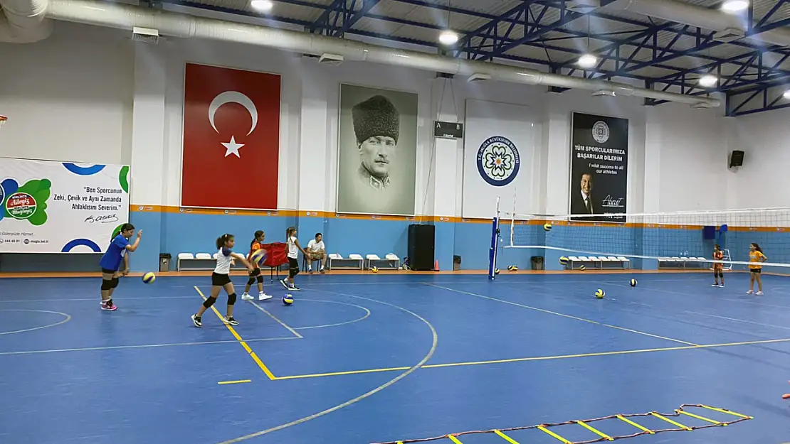 Muğla Büyükşehir'den yaz spor kursu