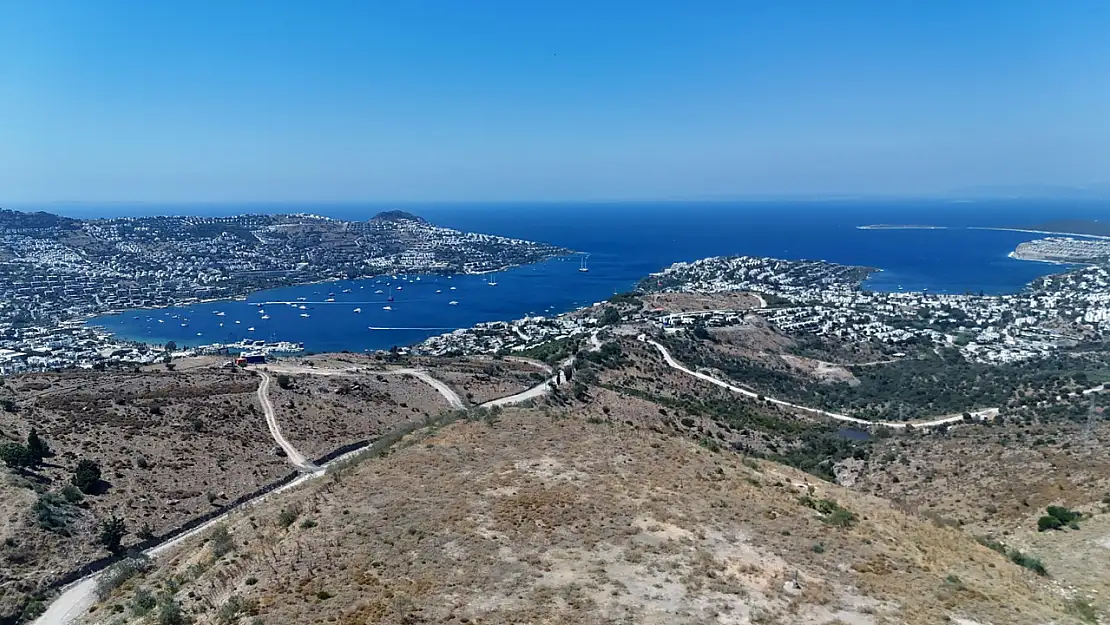 Muğla'da 163 futbol sahası vahşi depolama alanı yeşile döndü