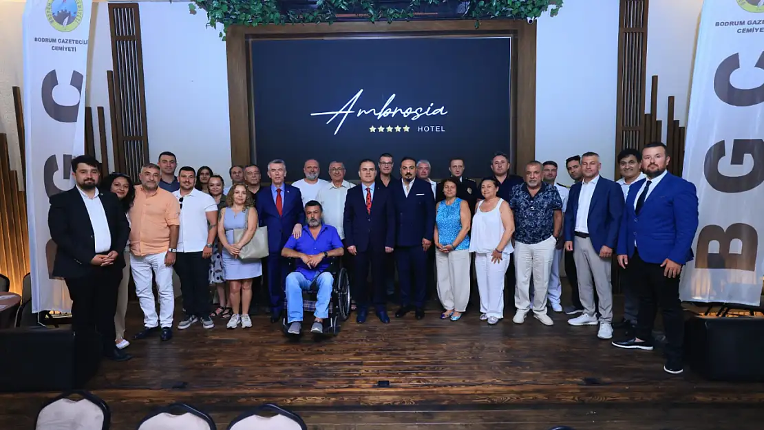 Muğla valisi idris akbıyık, bodrum gazeteciler cemiyeti'yle buluştu