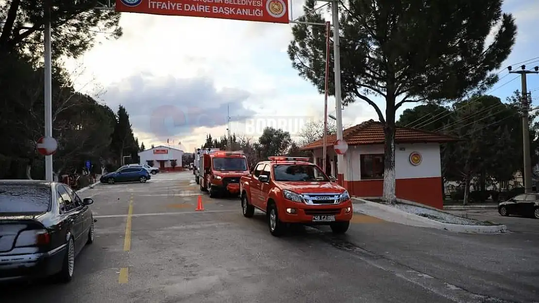 Muğla'dan Deprem Bölgesine Yardım İçin Yola Çıktılar