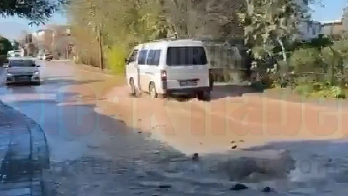 MUSKİ, 10 Gündür Boşa Akan Su Patlağı ile Bir Türlü İlgilenmiyor