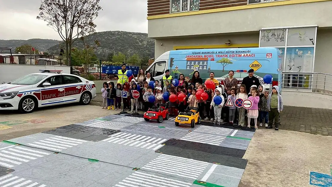 Öğrencilerin Eğitimi Devam Ediyor