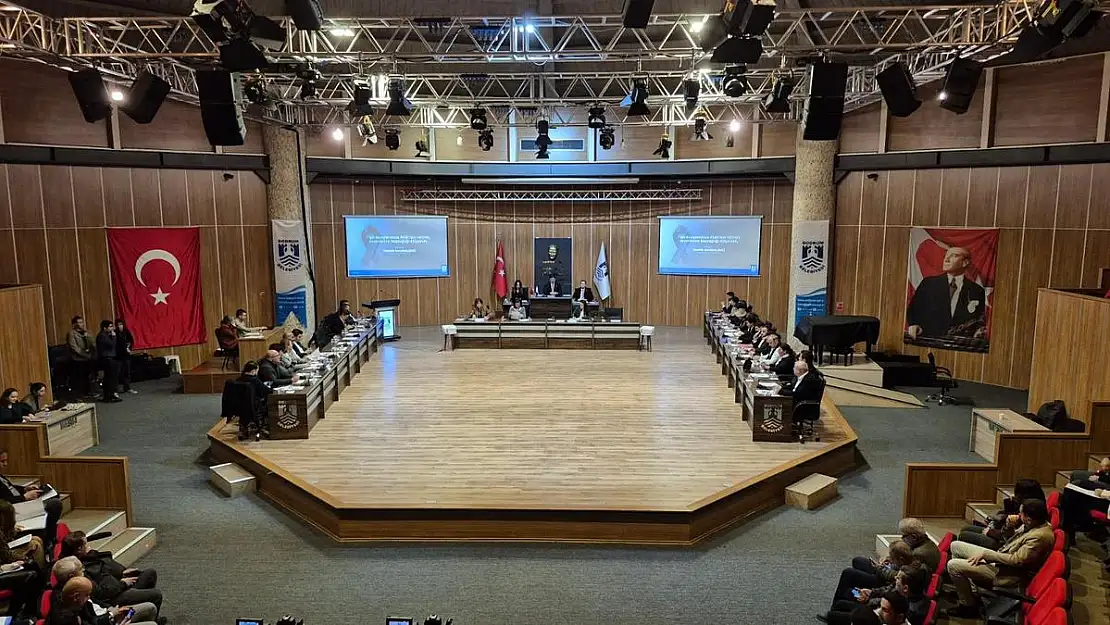Olağan Meclis Toplantısında Mikrofonlar Kapandı