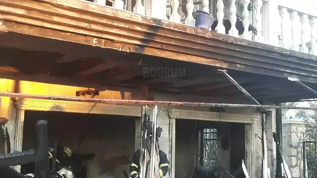 Ortakent'te Çıkan Yangında Ev Kullanılamaz Hale Geldi