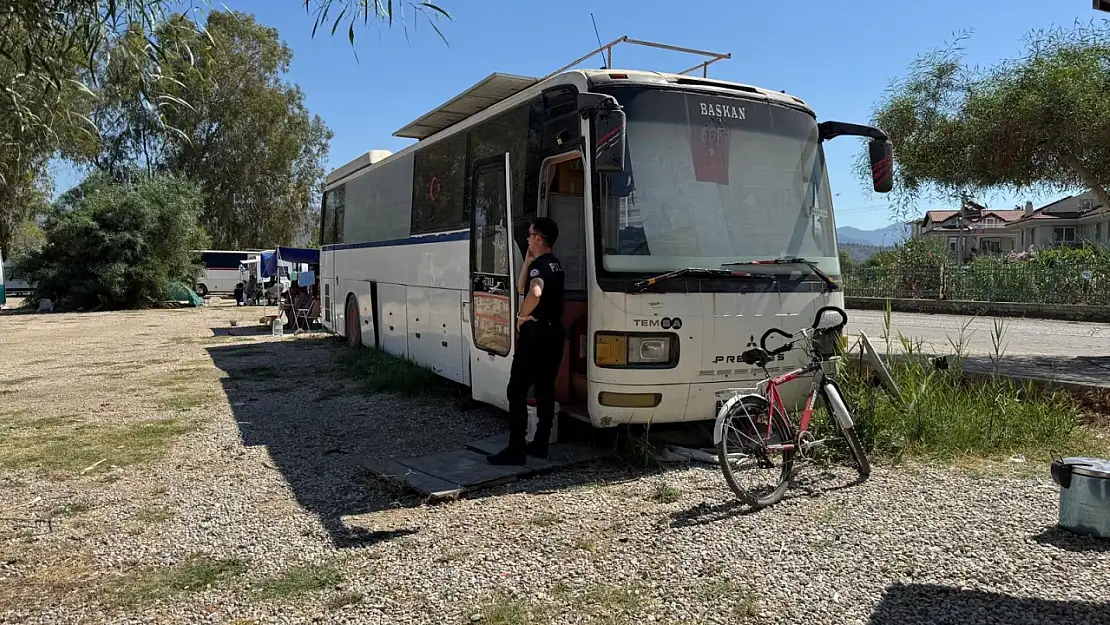 Otobüste yaşayan şoför ölü bulundu