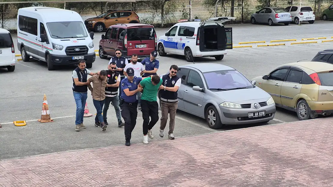Polise saldıran şahıslar serbest bırakıldı!
