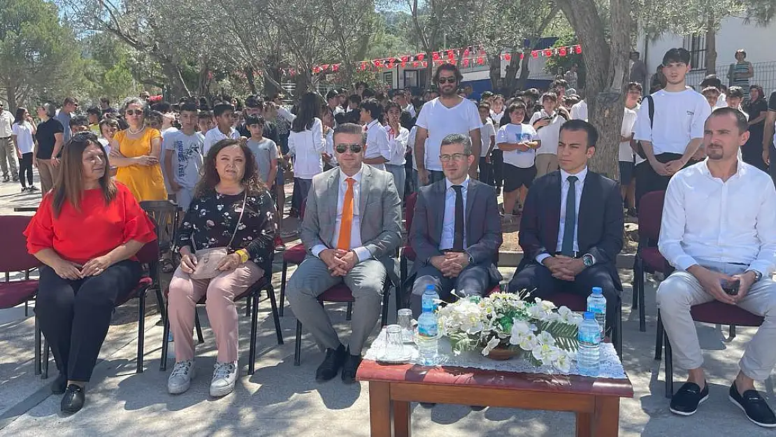 Profilo Marina İlkokulu'nda Karne Töreni Düzenlendi